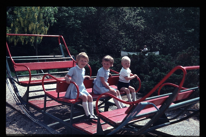 18.Avifauna mei 1966 Brigitte,Marion,Peter.JPG